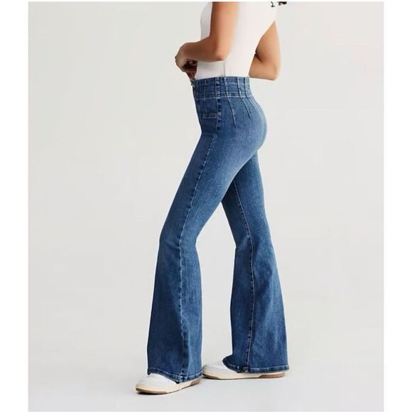 We The Free Jayde flare high rise jeans 24 - Picture 8 of 12